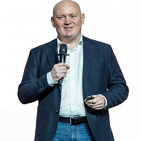 Кузьмичев  Андрей